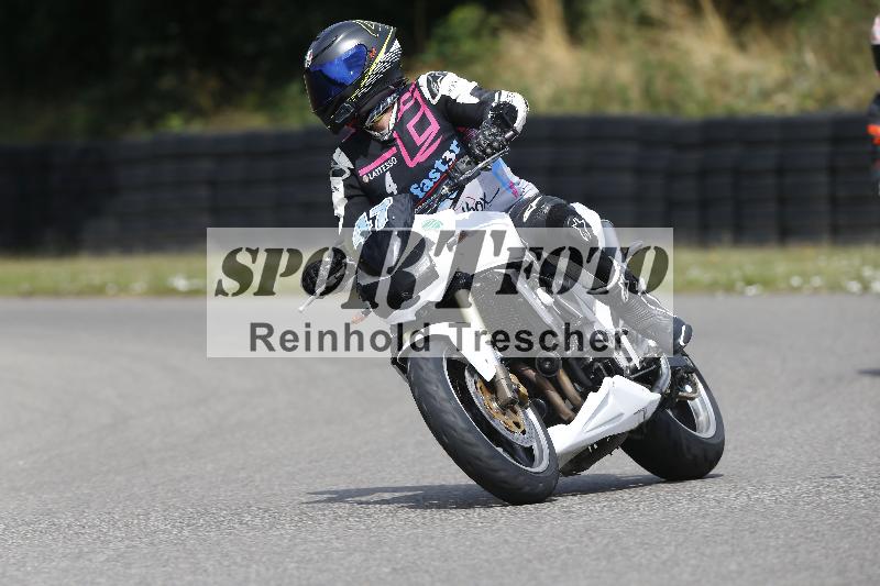 /30 23.06.2025 Get Faster Caremotion ADR/Rider Academy gruen/47